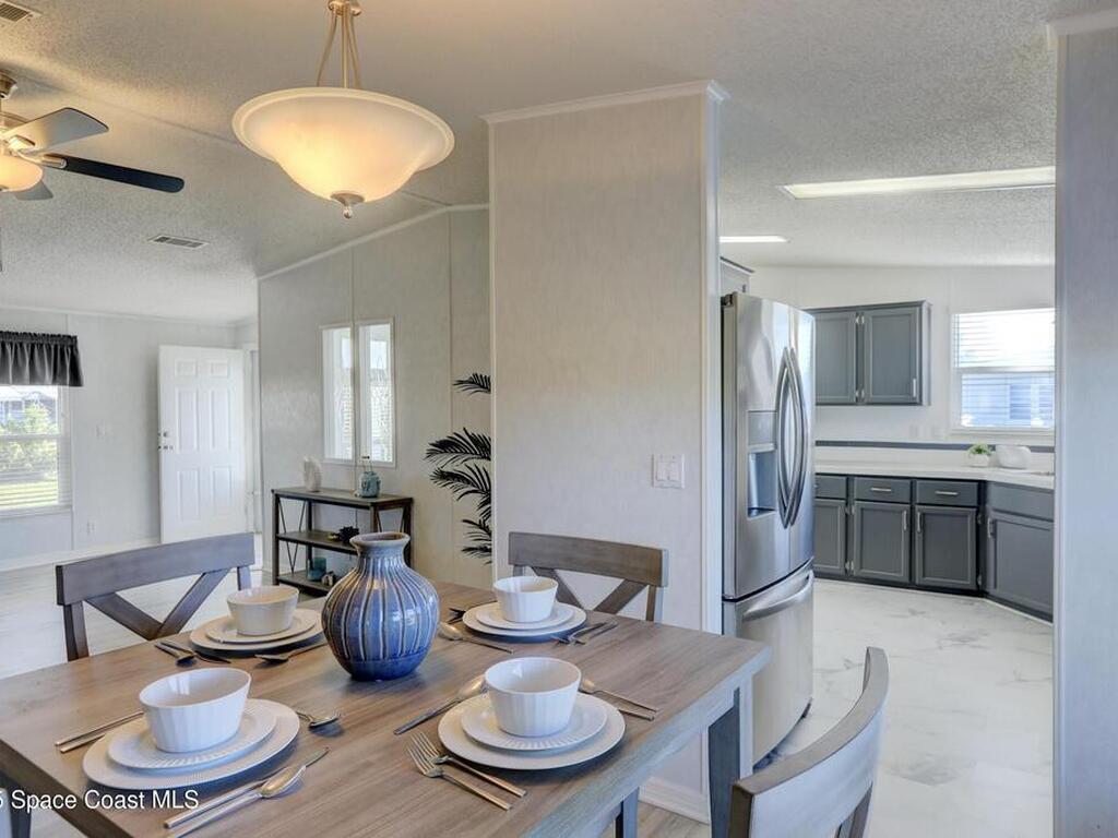 7519 Chasta Road, Micco, FL 32976