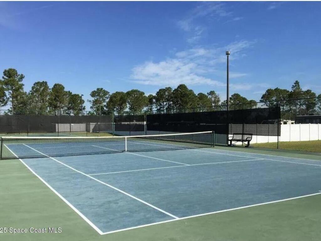 487 Old Country Road, Palm Bay, FL 32909