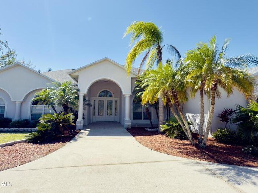 1847 Plantation Circle, Palm Bay, FL 32909