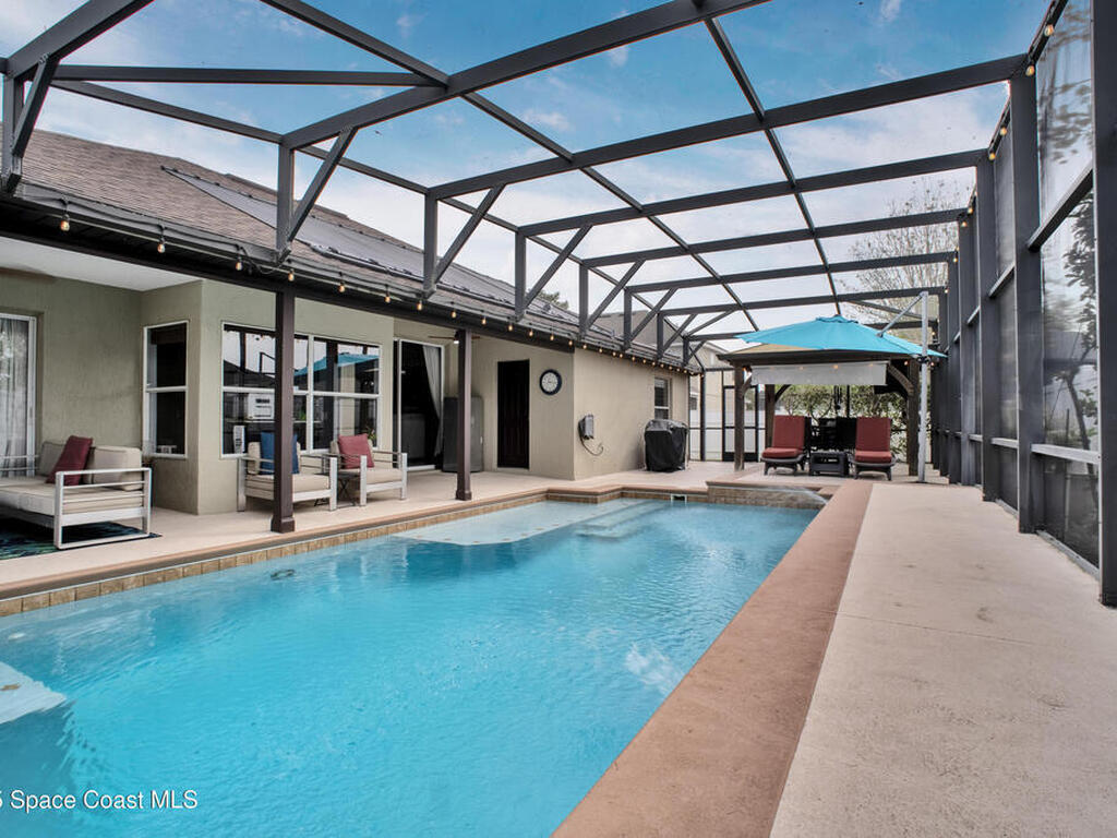 632 Strihal Loop, Oakland, FL 34787