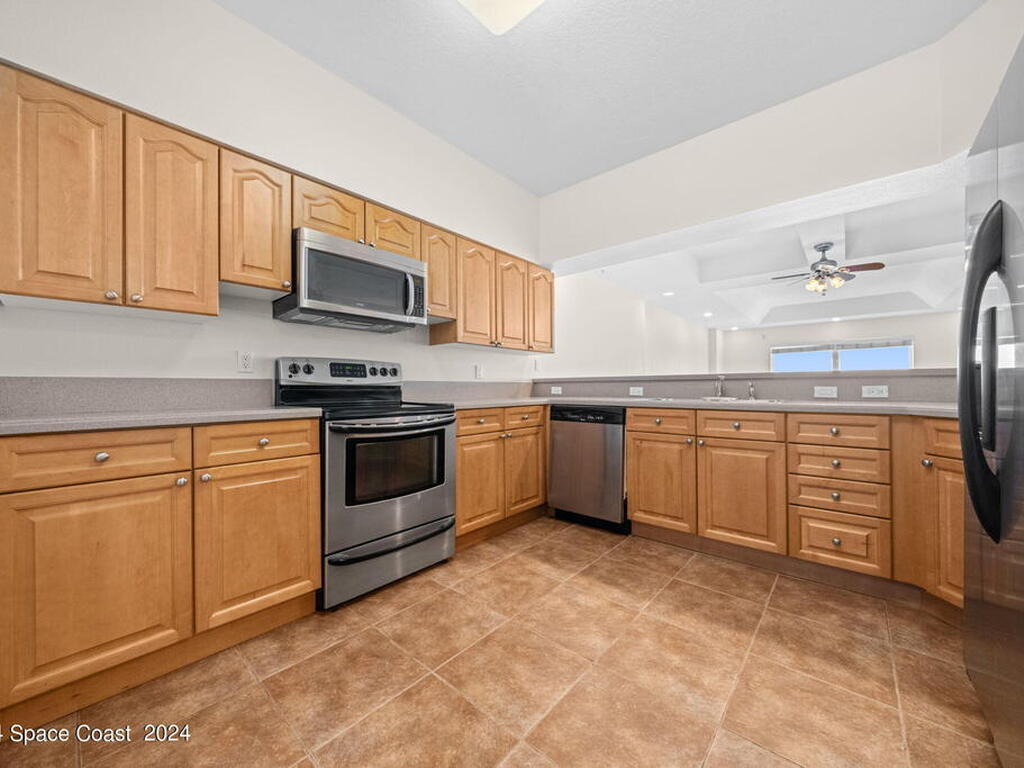 125 Pulsipher Avenue, Cocoa Beach, FL 32931