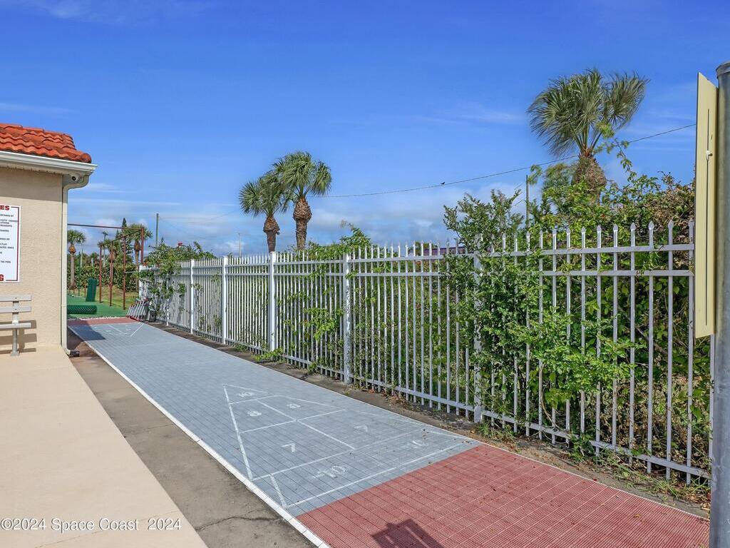 125 Pulsipher Avenue, Cocoa Beach, FL 32931