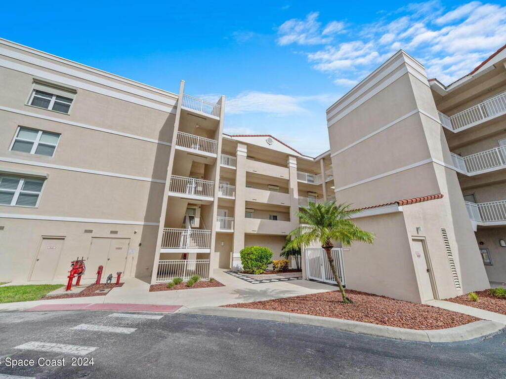 125 Pulsipher Avenue, Cocoa Beach, FL 32931