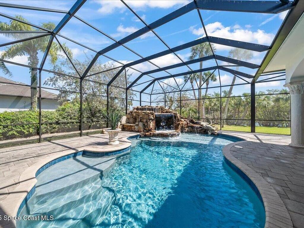 200 Lansing Island Drive, Indian Harbour Beach, FL 32937