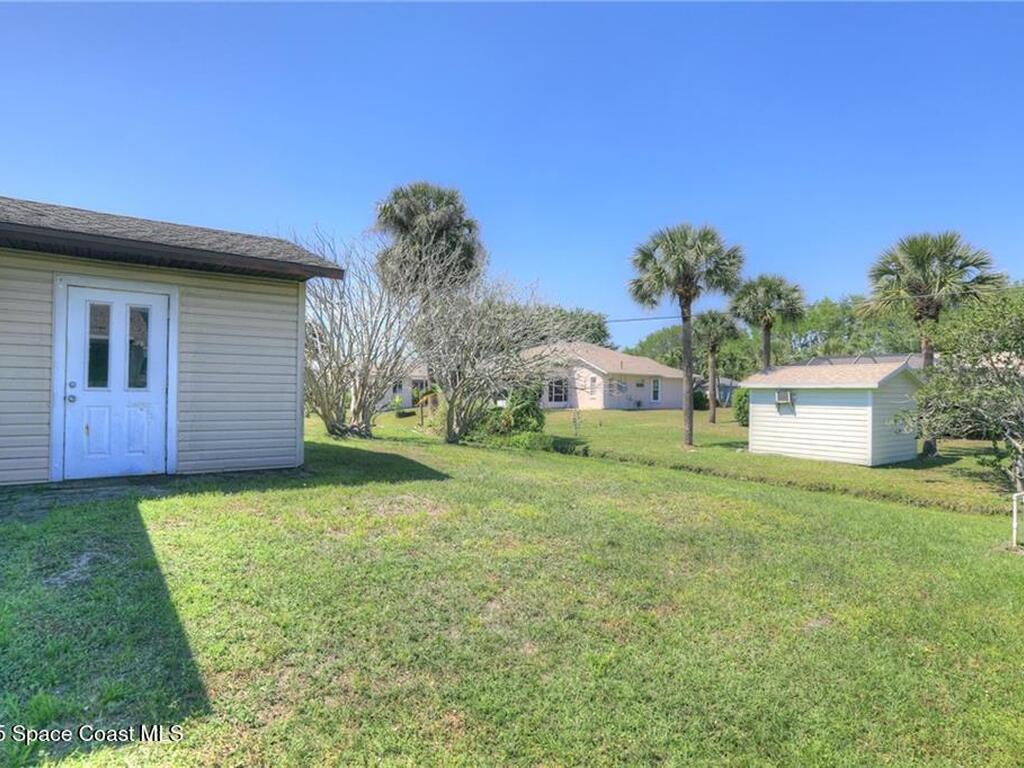 866 Beard Avenue, Sebastian, FL 32958