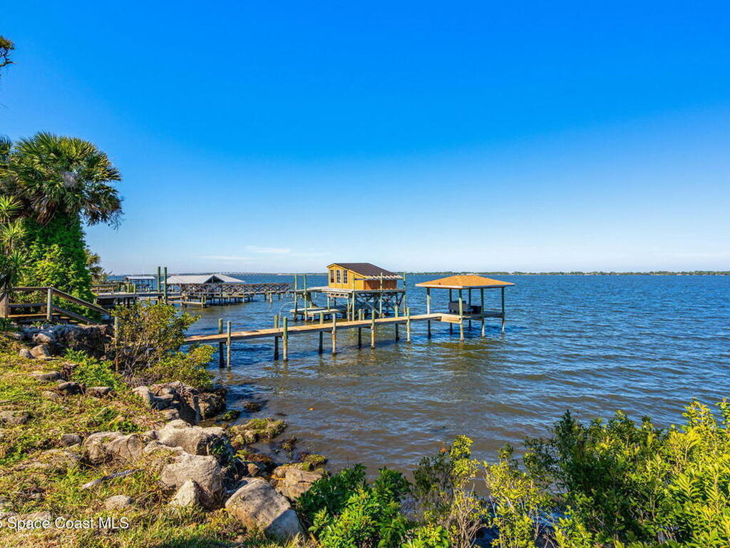 4527 Coquina Ridge Drive, Melbourne, FL 32935