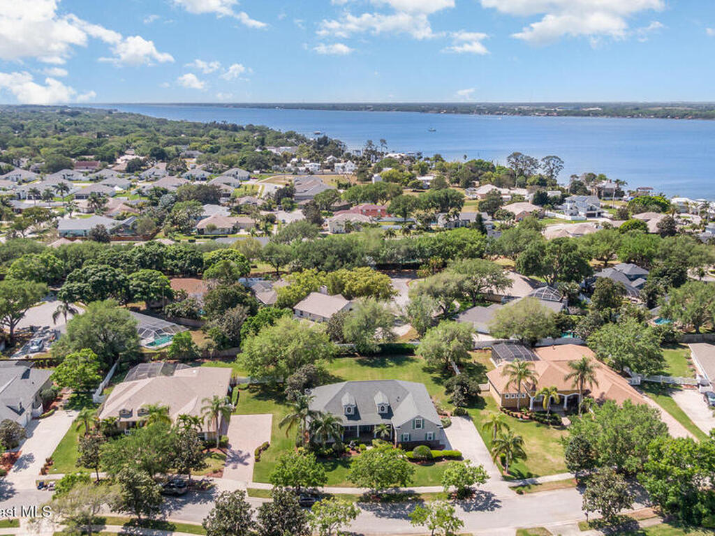 920 Maple Ridge Drive, Merritt Island, FL 32952