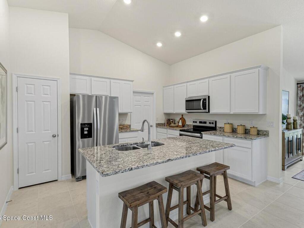 1550 Jupiter Boulevard, Palm Bay, FL 32907