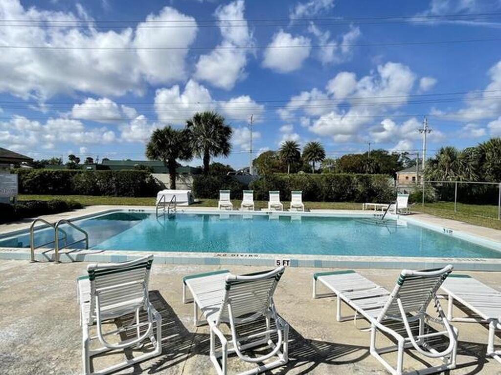 113 Kristi Drive, Indian Harbour Beach, FL 32937