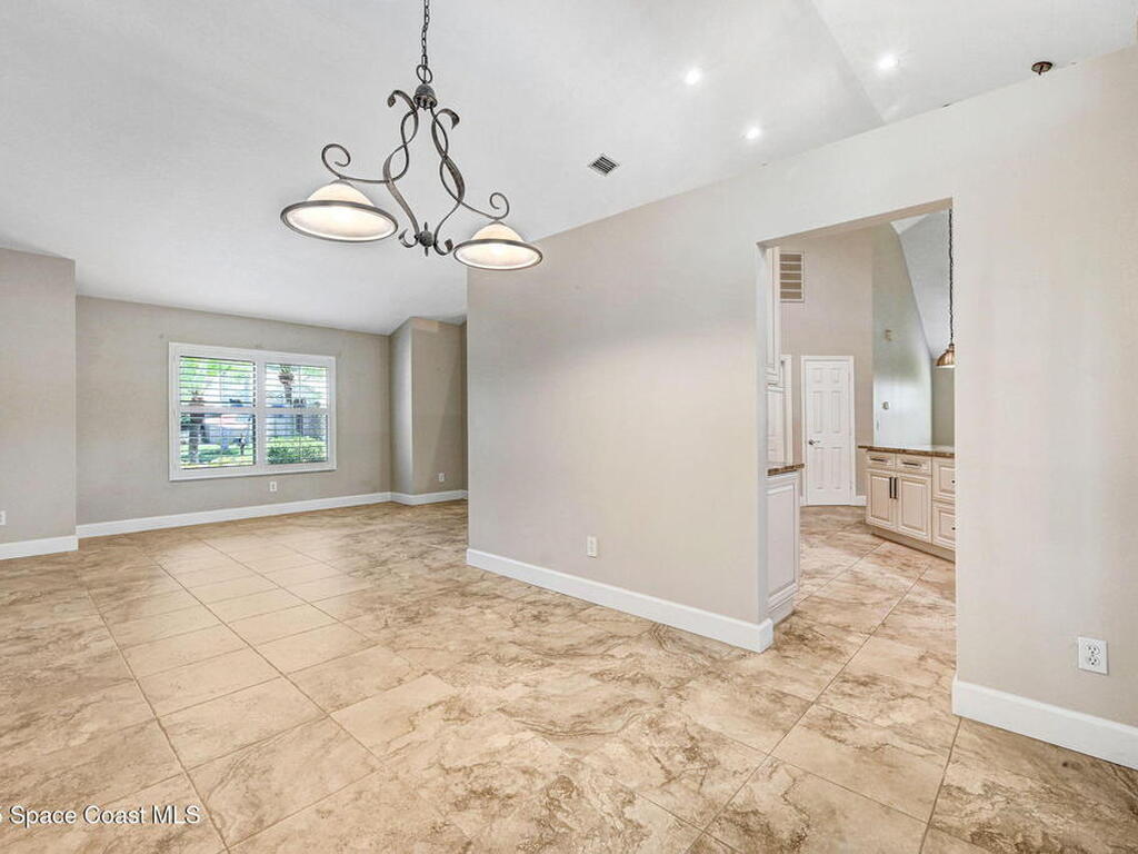922 Spanish Wells Drive, Suntree, FL 32940