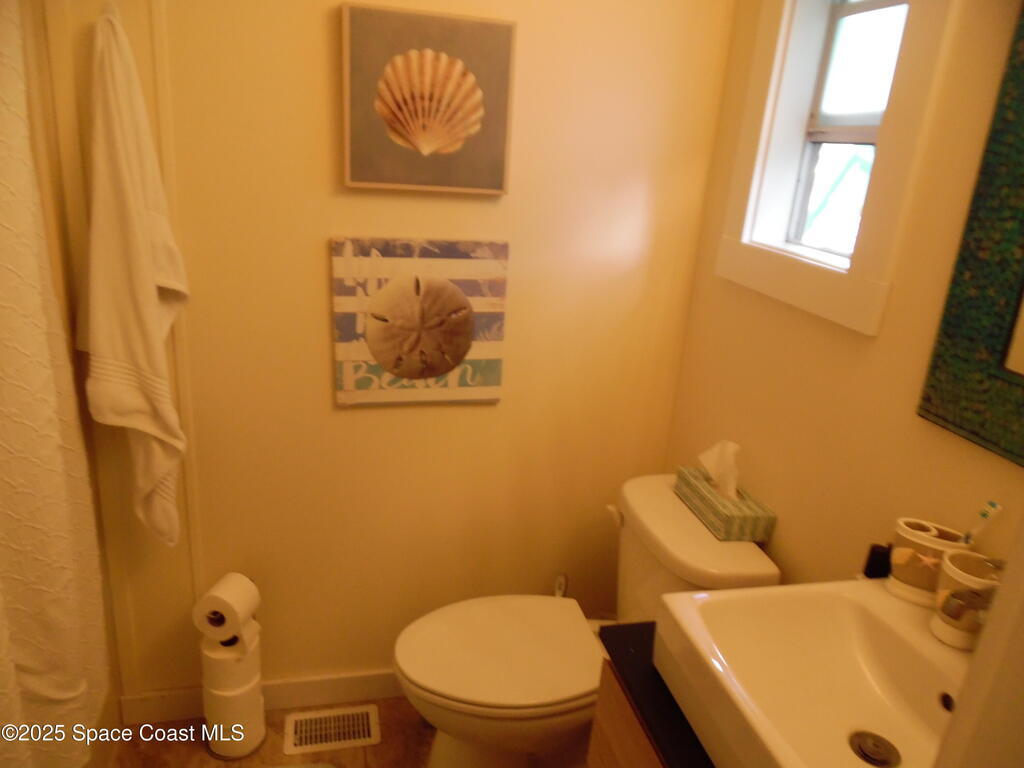 809 Tamarind Circle, Barefoot Bay, FL 32976