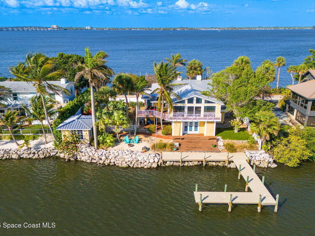11600 Dragon Point Drive, Merritt Island, FL 32952