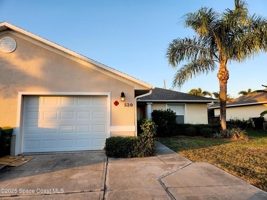 520-522 Lee Avenue, Satellite Beach, FL 32937