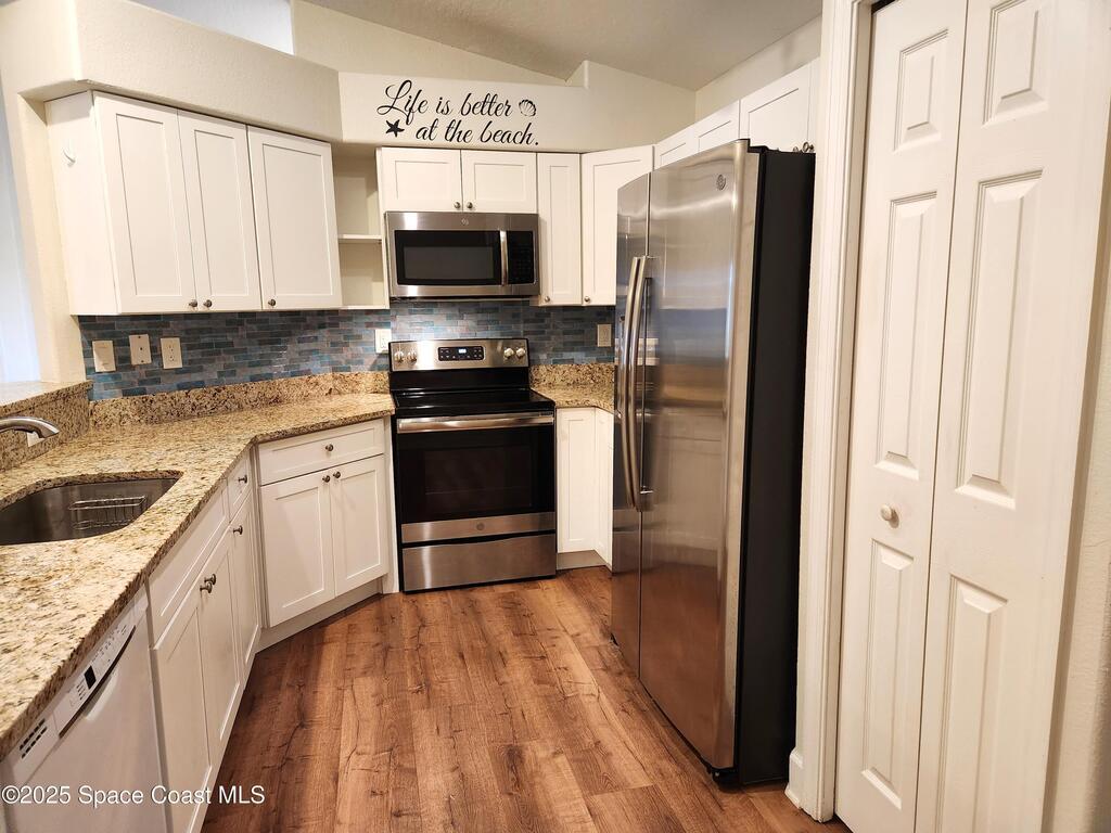 520-522 Lee Avenue, Satellite Beach, FL 32937