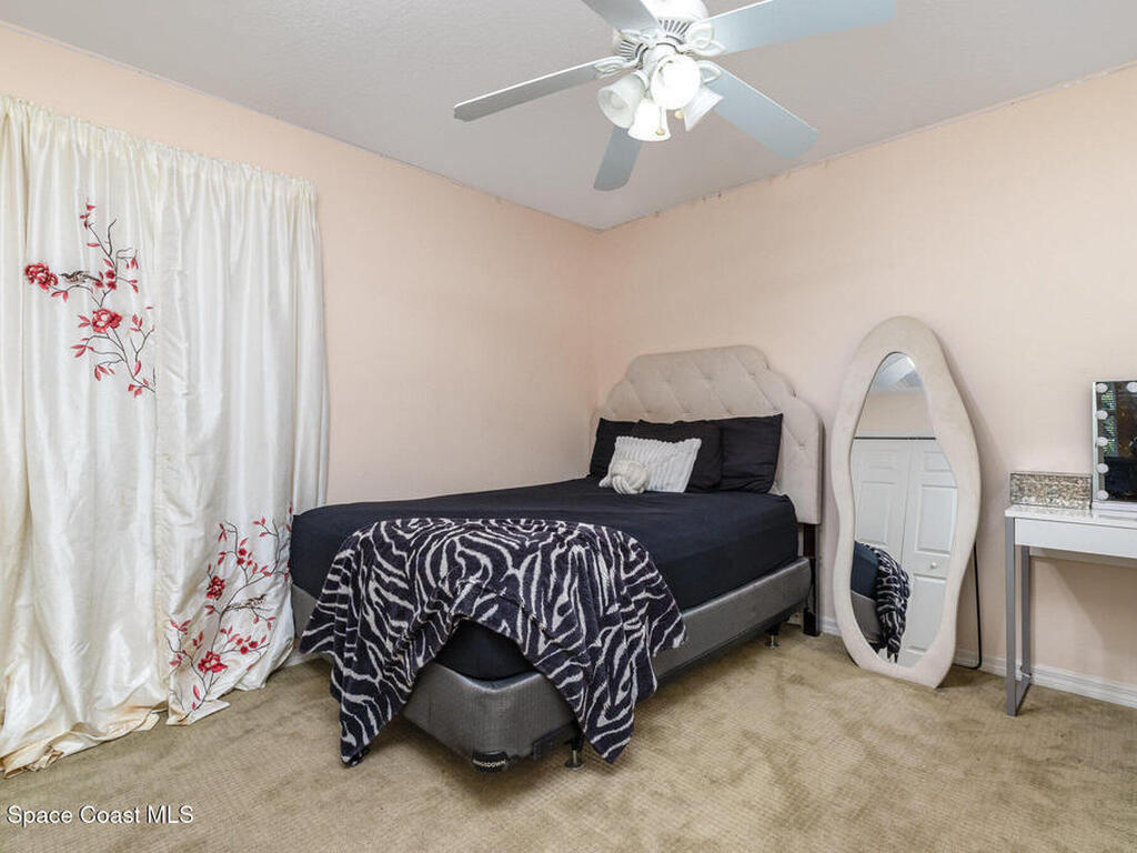 936 Tavernier Circle, Palm Bay, FL 32905