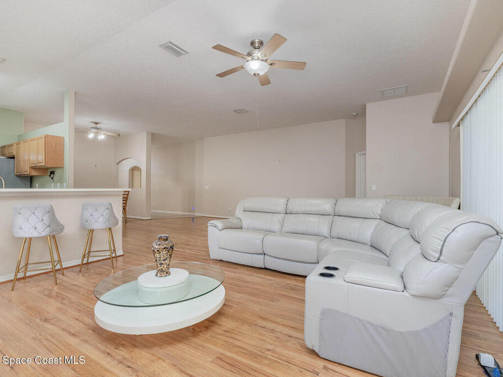 936 Tavernier Circle, Palm Bay, FL 32905