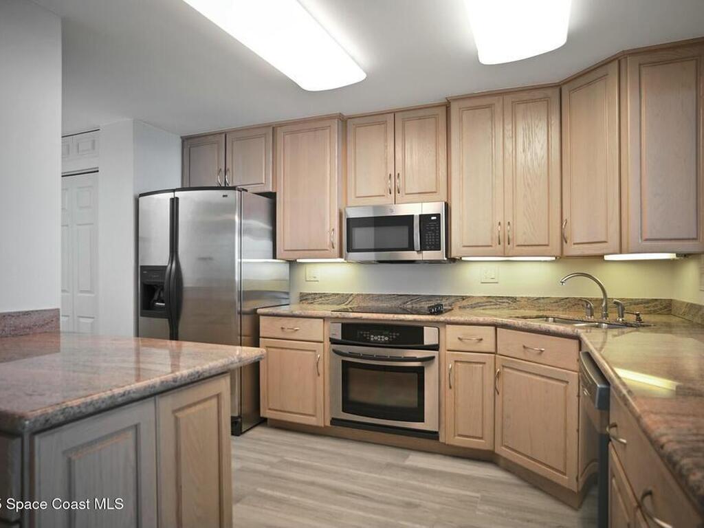 830 N Atlantic Avenue, Cocoa Beach, FL 32931