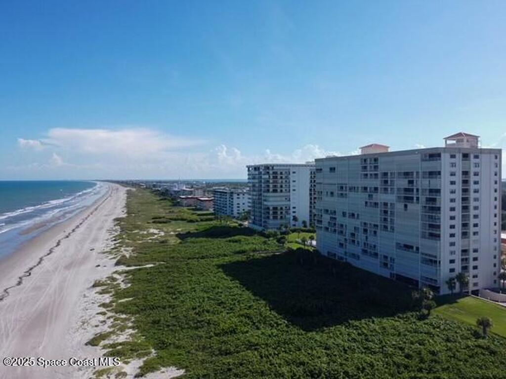 830 N Atlantic Avenue, Cocoa Beach, FL 32931