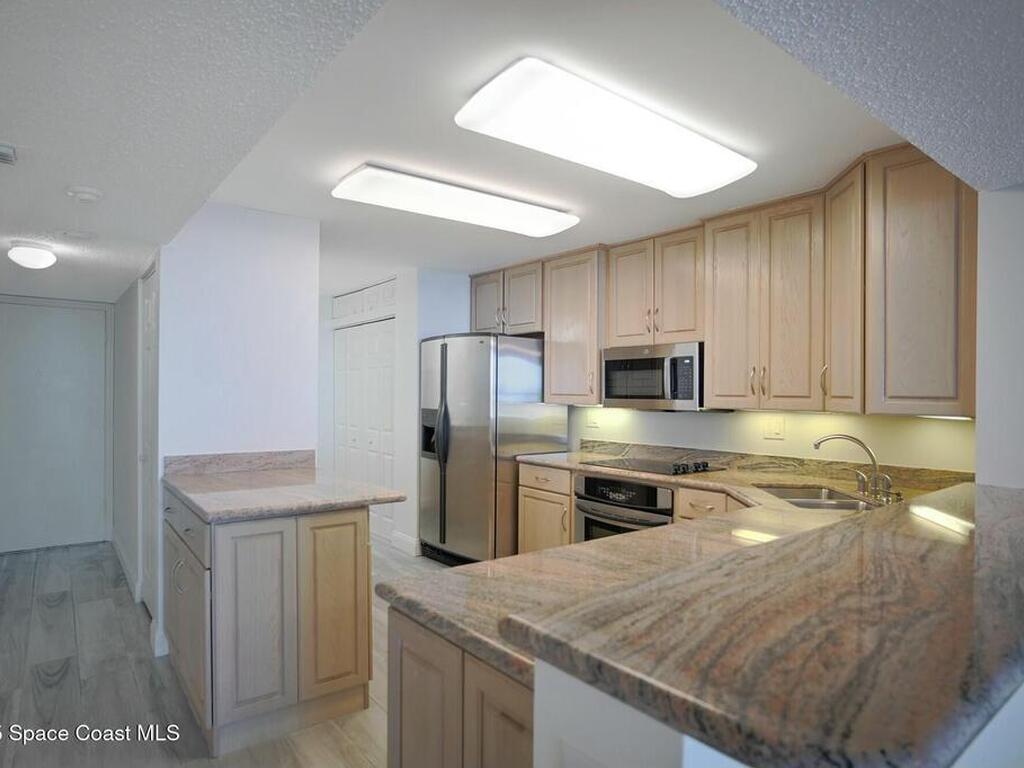 830 N Atlantic Avenue, Cocoa Beach, FL 32931