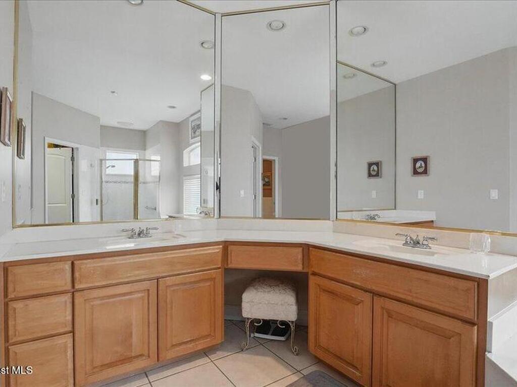 695 Bella Vista Drive, Titusville, FL 32780