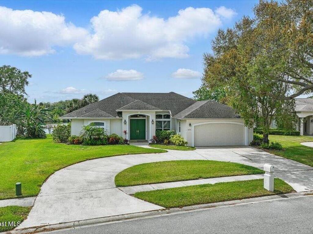 695 Bella Vista Drive, Titusville, FL 32780