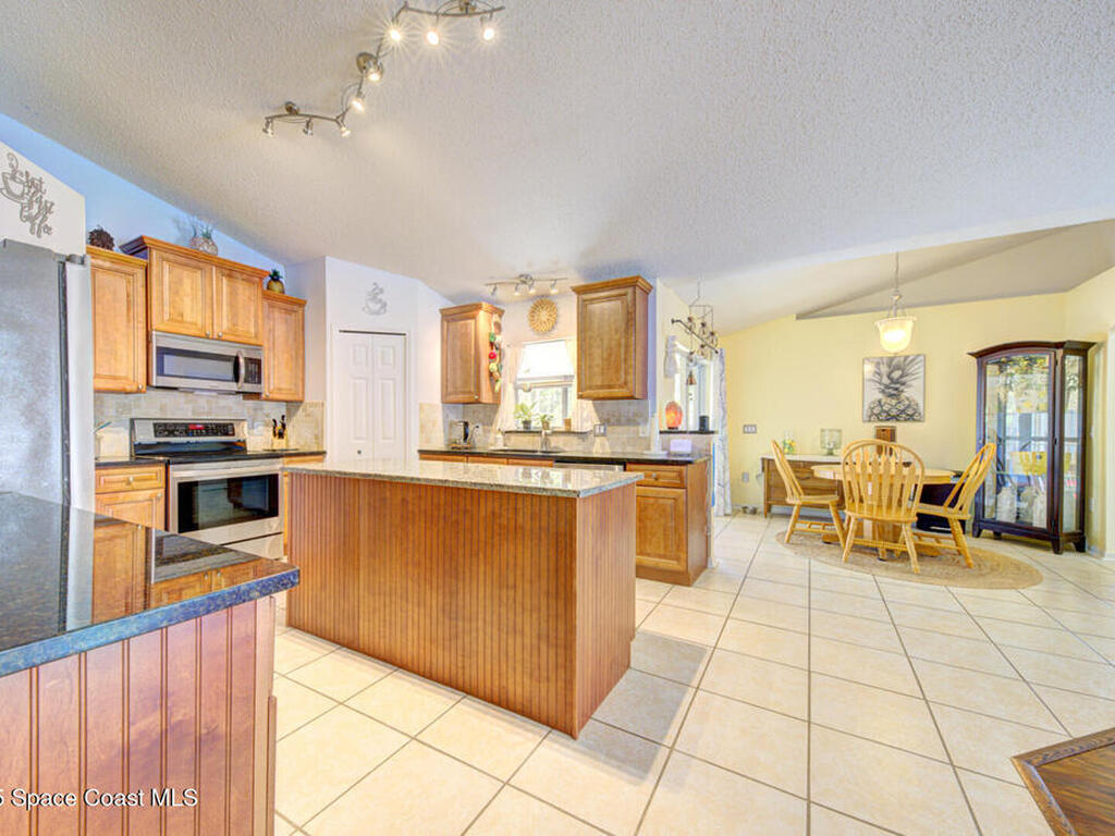 261 Franciscan Avenue, Palm Bay, FL 32907