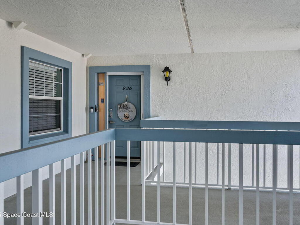 610 S Brevard Avenue, Cocoa Beach, FL 32931
