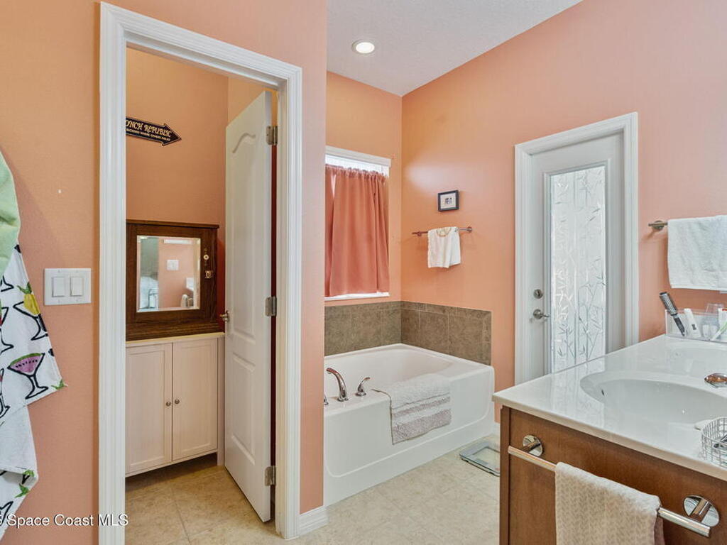 2731 Snapdragon Drive, Palm Bay, FL 32907