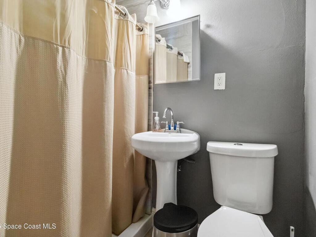 1625 Thornton Avenue, Titusville, FL 32780