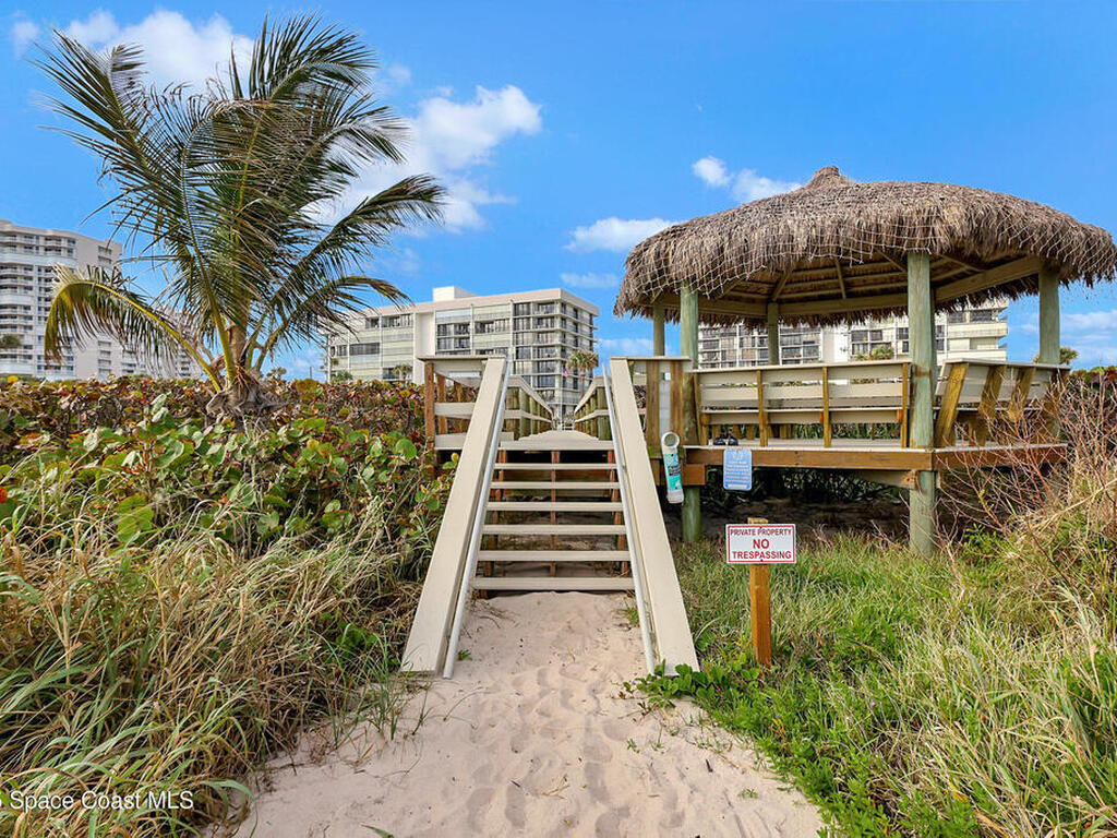 5059 N Highway A1a, Hutchinson Island, FL 34949