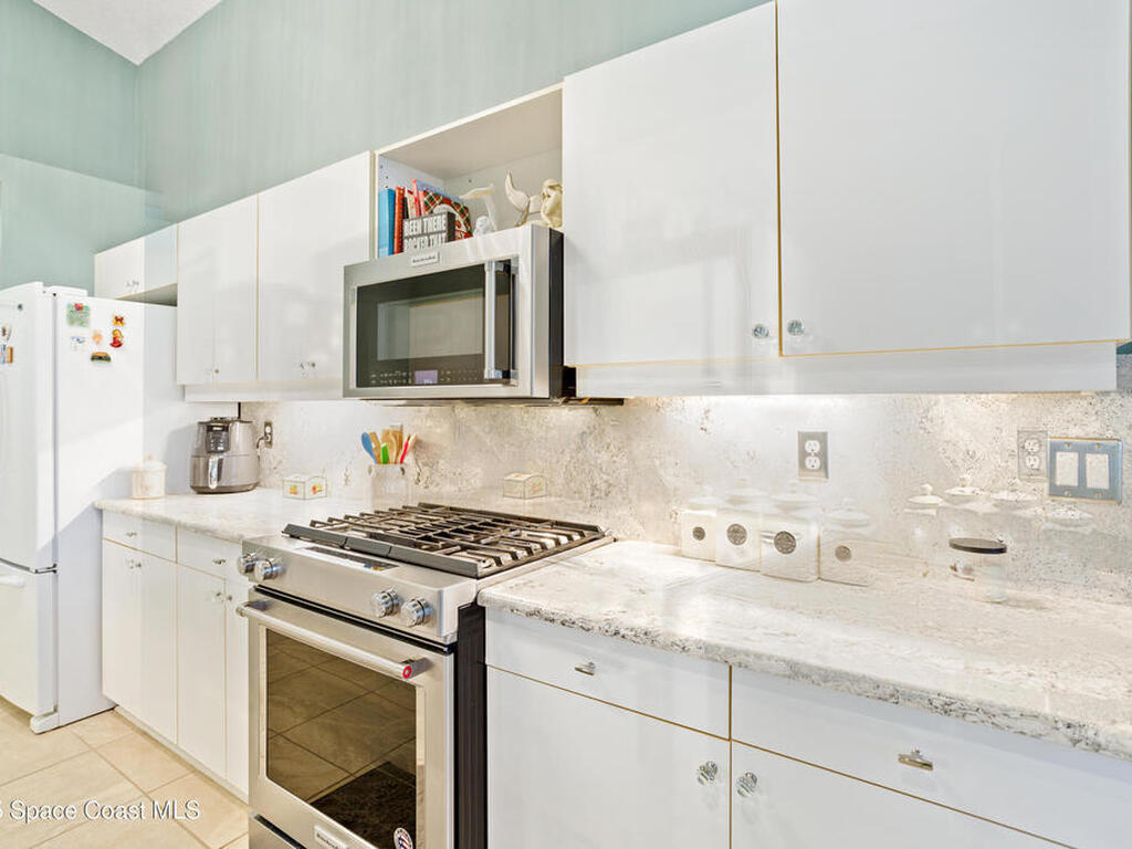 3869 Saint Armens Circle, Melbourne, FL 32934