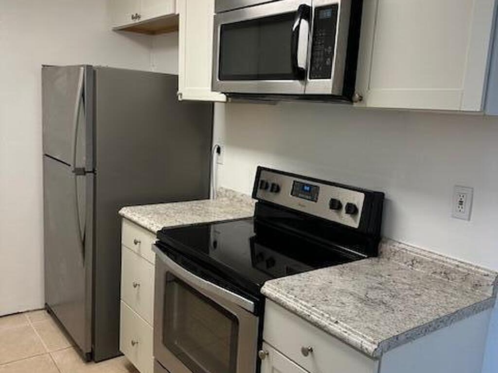 55 Sea Park Boulevard, Satellite Beach, FL 32937