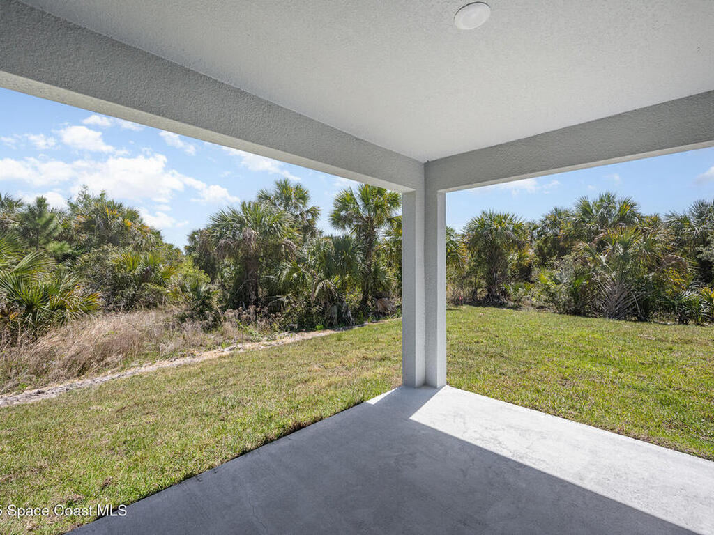 566 Lambright Street, Palm Bay, FL 32908