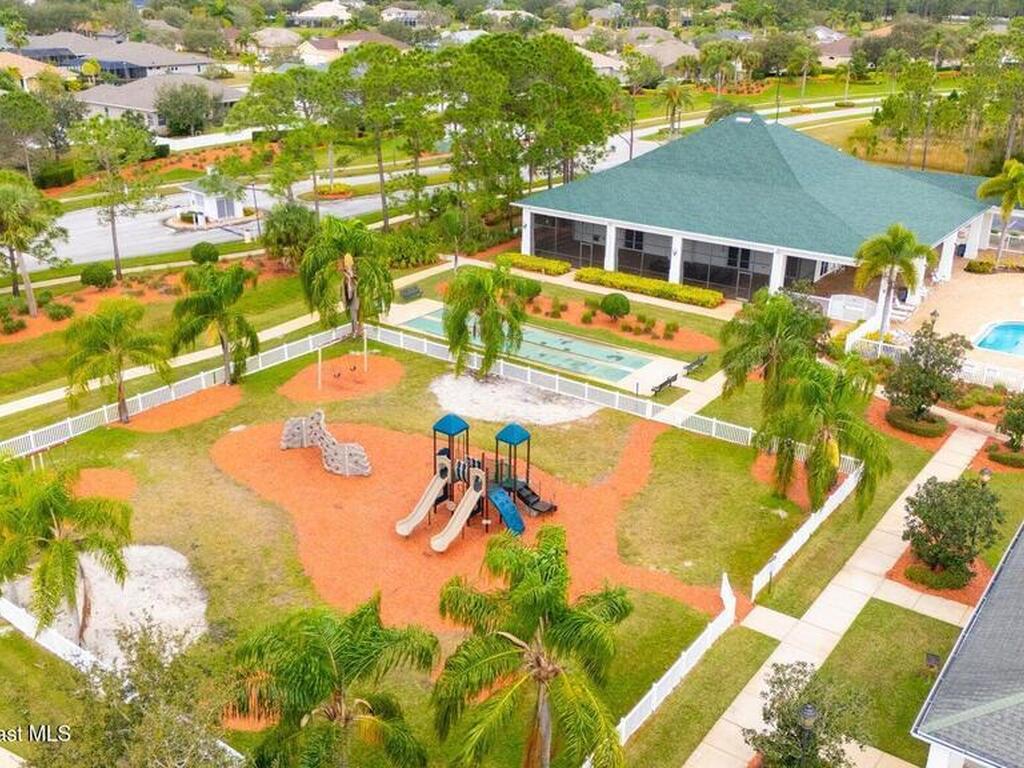705 Old Country Road, Palm Bay, FL 32909