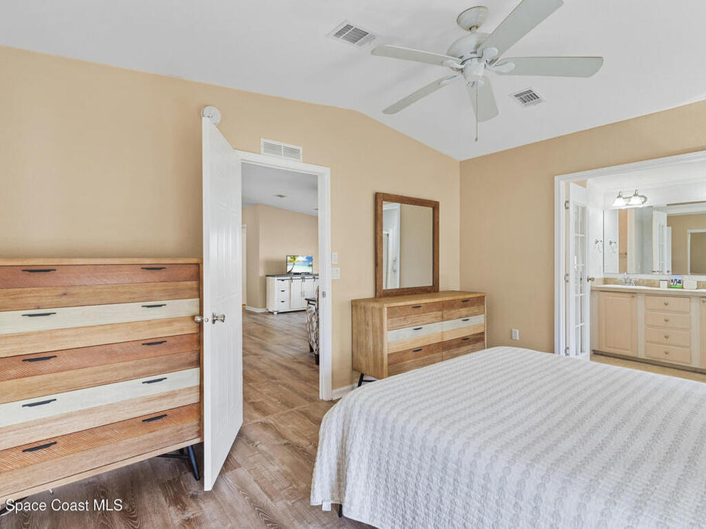 1218 Chipewa Drive, Barefoot Bay, FL 32976