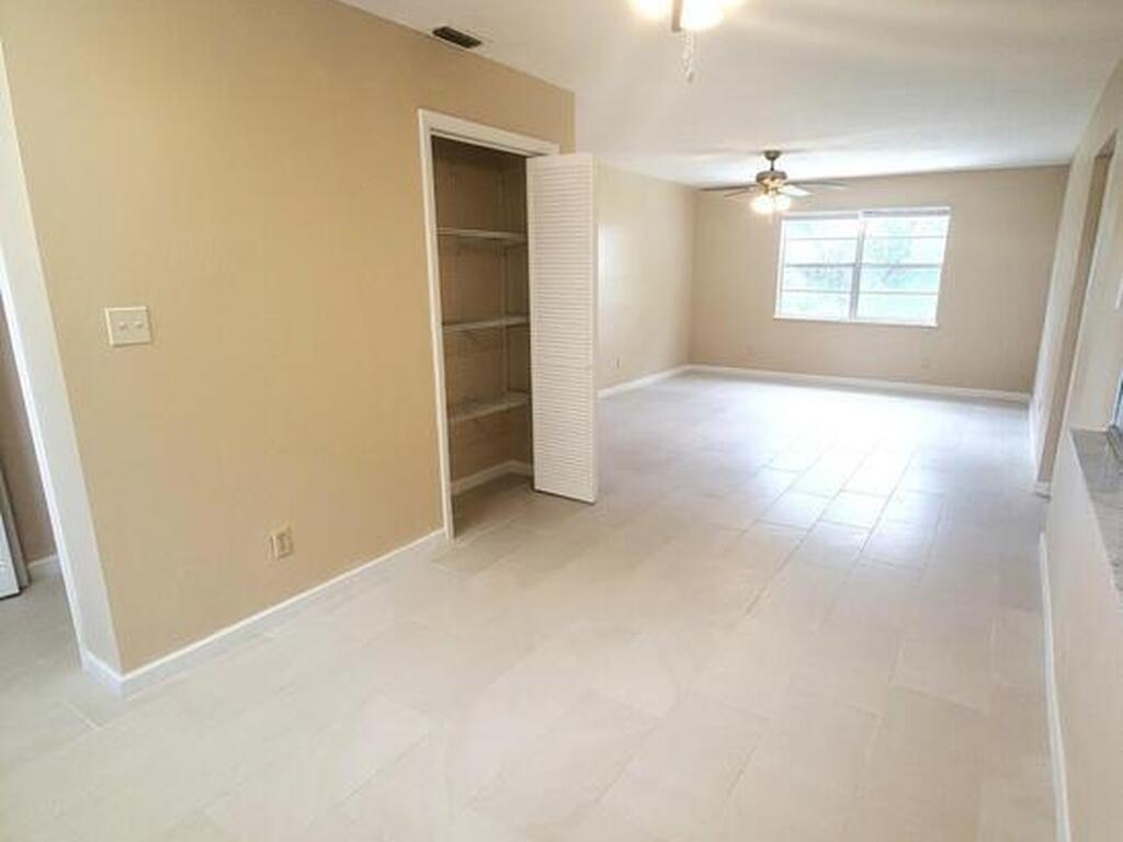 4304 London Town Road, Titusville, FL 32796