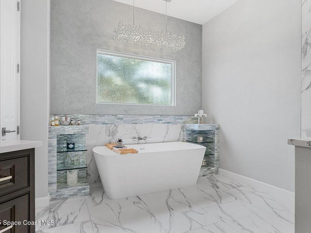 424 Rio Villa Boulevard, Indialantic, FL 32903
