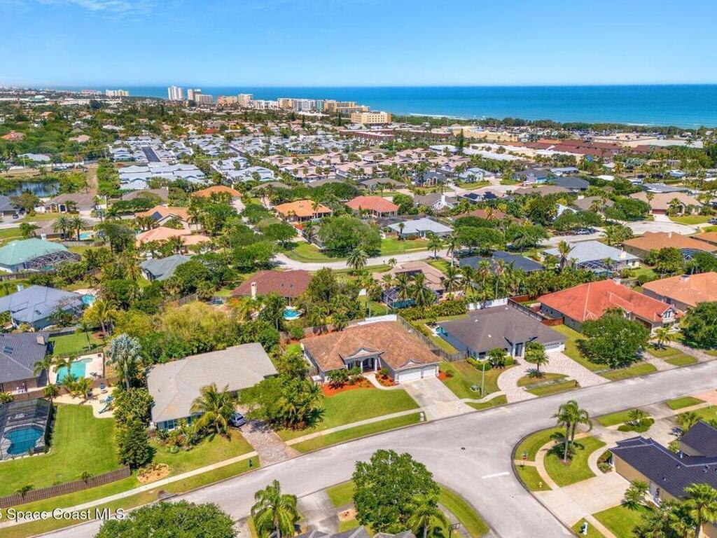 424 Rio Villa Boulevard, Indialantic, FL 32903