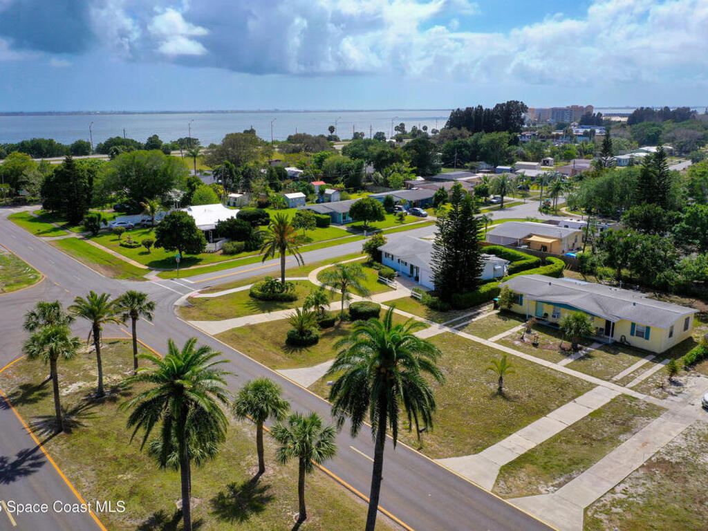 2450 Port Malabar Boulevard, Palm Bay, FL 32905