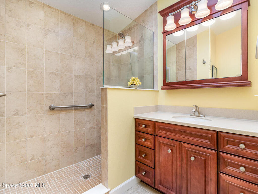 1371 Independence Avenue, Melbourne, FL 32940