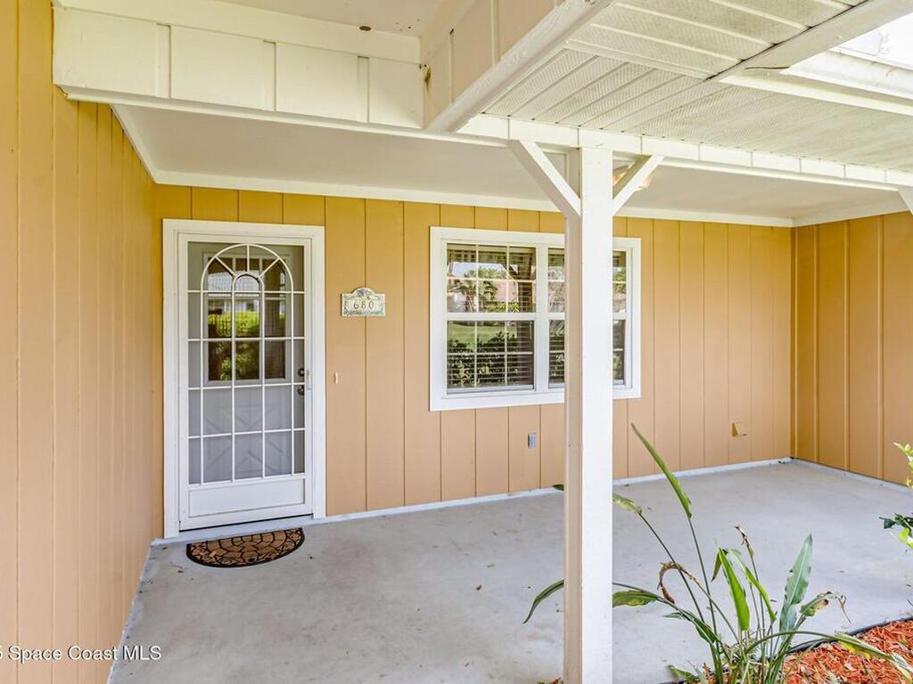 680 Helicon Terrace, Sebastian, FL 32958