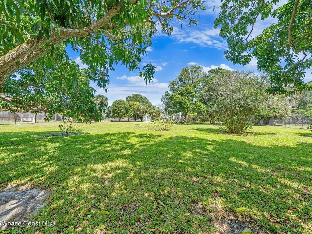 7055 S Tropical Trail, Merritt Island, FL 32952