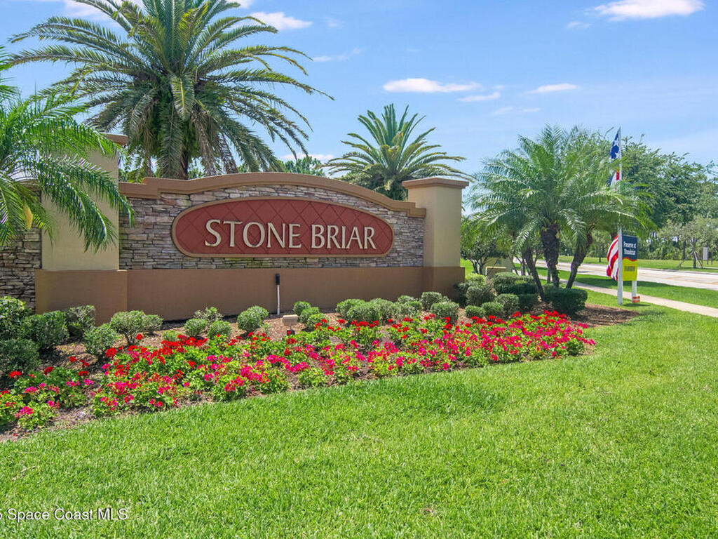 939 Remington Green Drive, Palm Bay, FL 32909
