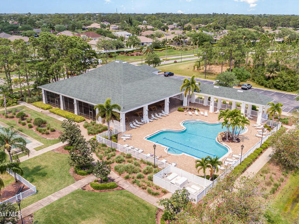 939 Remington Green Drive, Palm Bay, FL 32909