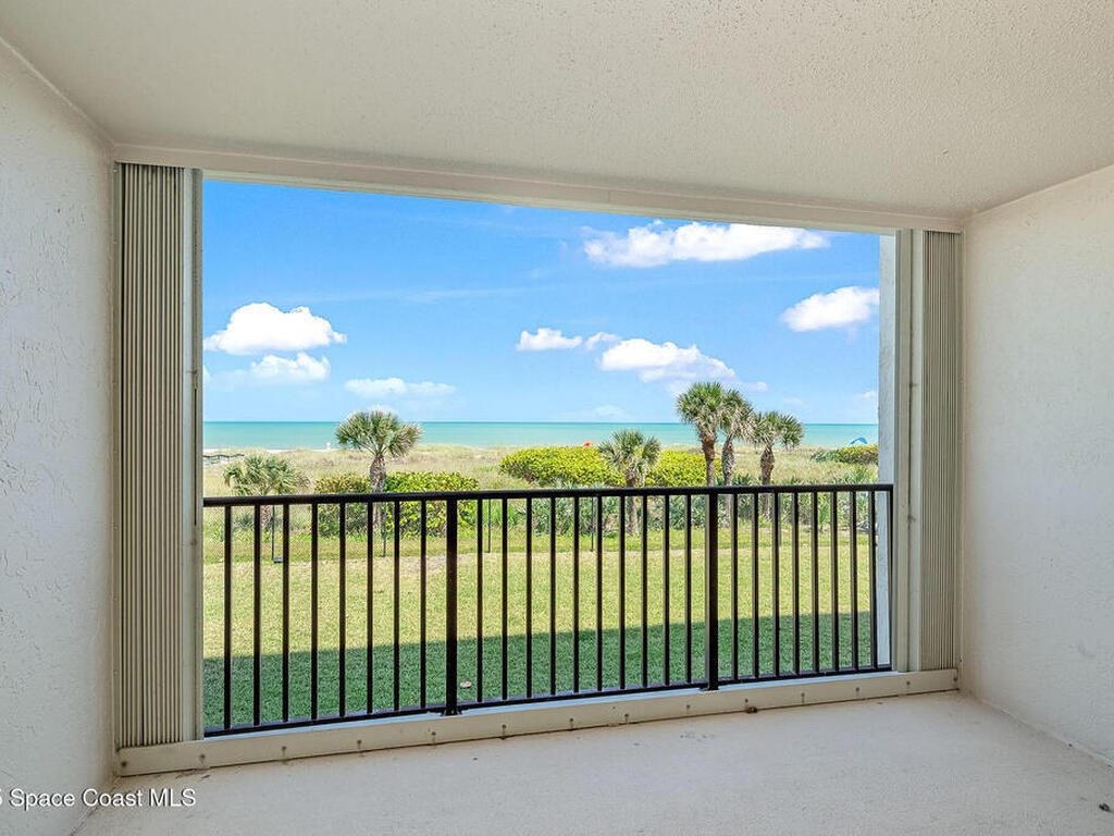 1860 N Atlantic Avenue, Cocoa Beach, FL 32931