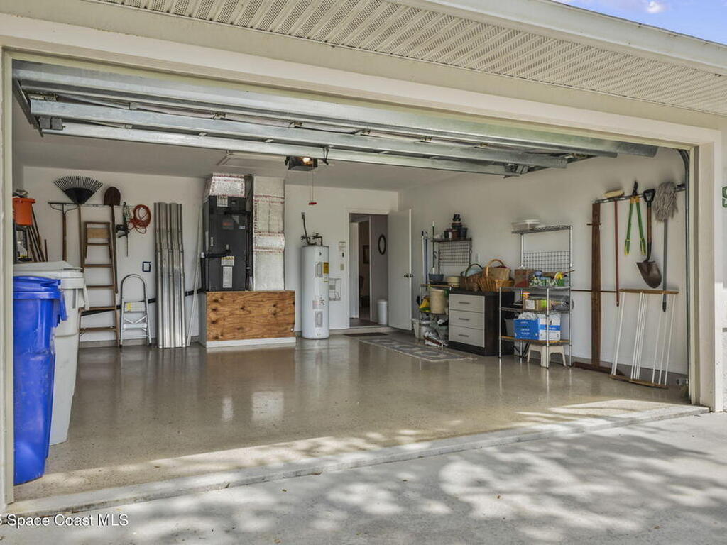 900 10th Court, Vero Beach, FL 32960
