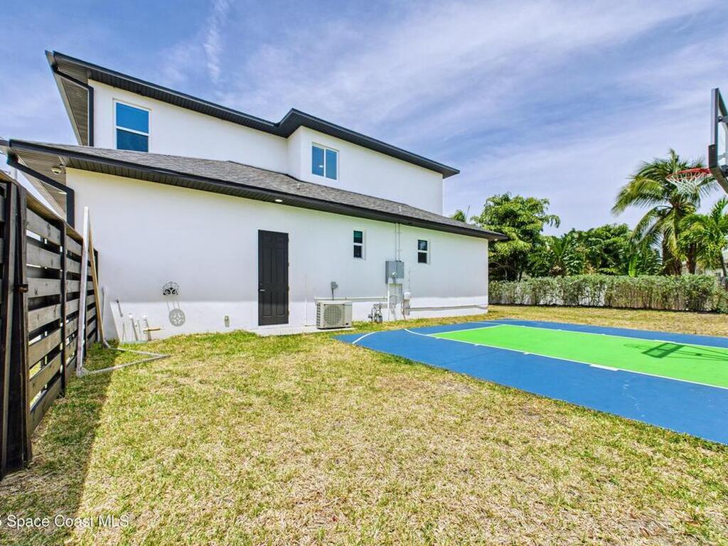 2345 N Riverside Drive, Indialantic, FL 32903