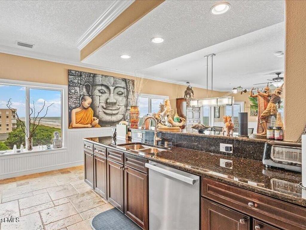 1125 N Highway A1A, Indialantic, FL 32903
