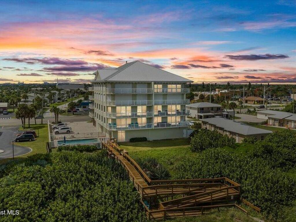 1125 N Highway A1A, Indialantic, FL 32903