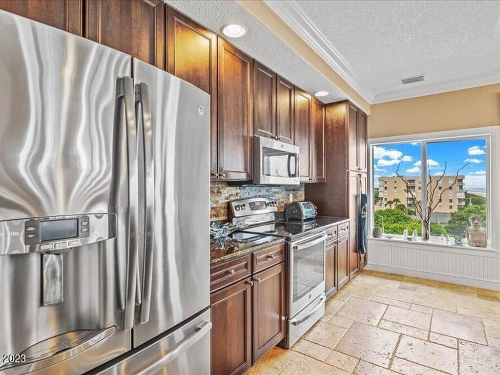 1125 N Highway A1A, Indialantic, FL 32903